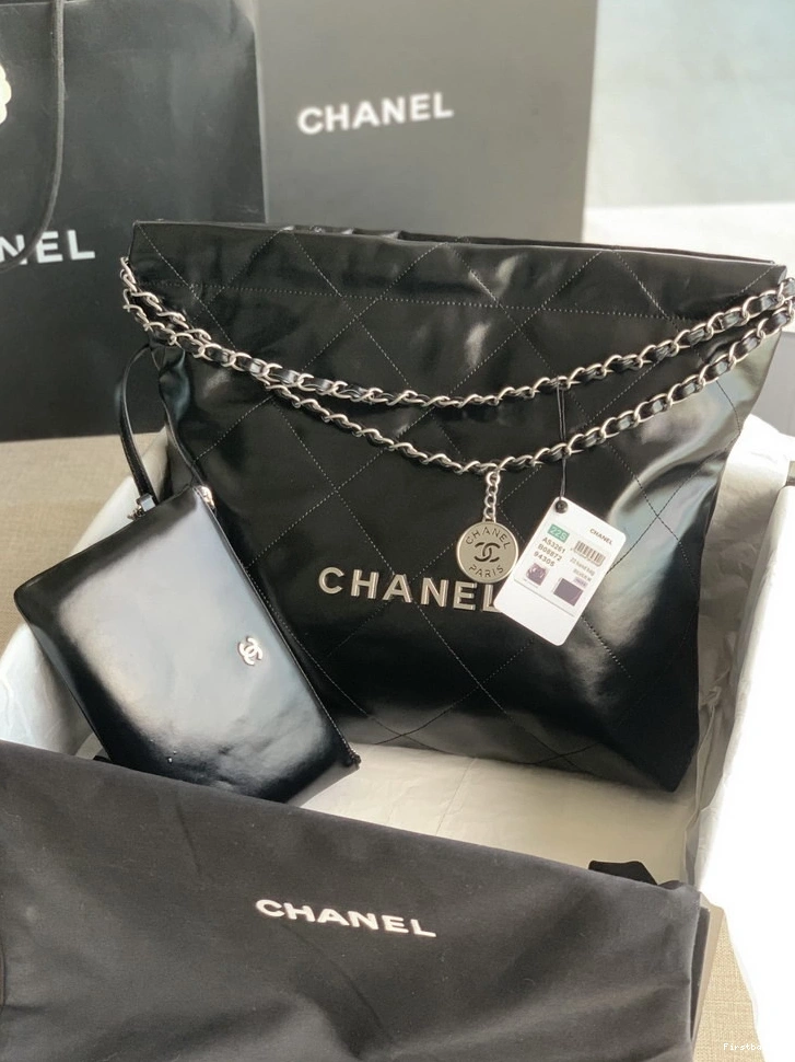 First Bag Ru CHANEL HANDBAG 22 0729
